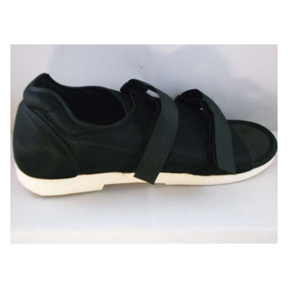 Bell Horn Shoe, Post-Op Male, Medium Size, 1 Ea